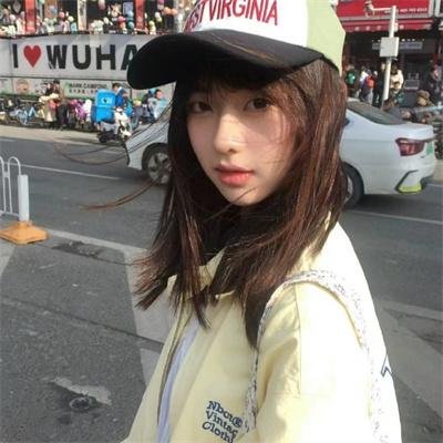 少年亚当